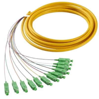 Câble de dérivation FTTH fibre optique Pigtail Sc APC monomode pré-connectorisé G652D G657A fibre optique Pigtail 1 m de longueur Sc APC G657A1 0,9 mm